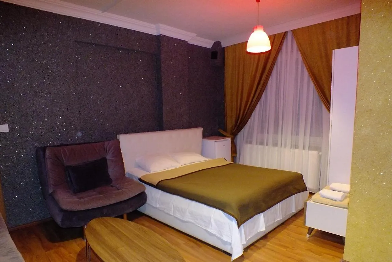 Artura Suite'S Стамбул 2*,